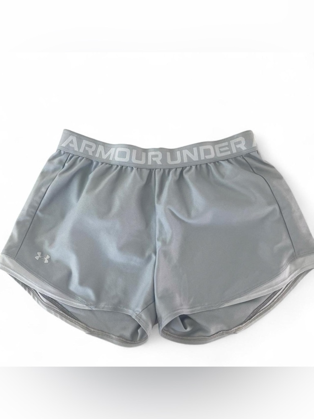 Under Armour Women Gray Athletic Shorts Loose Fit Size M Athleisure Running